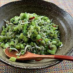 大根菜としらすのごま油炒め